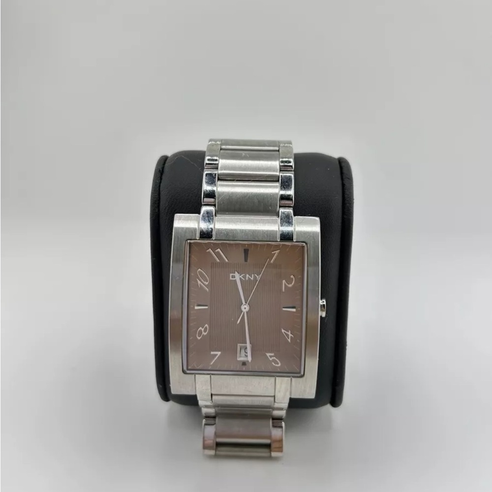 DKNY MEN'S WATCH - NY1171 SOLID STAINLESS STEEL #38 new battery
